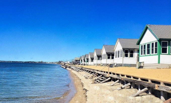 North Truro Cabaña | Beachfront Days' Cottages Updated with Modern Luxuries