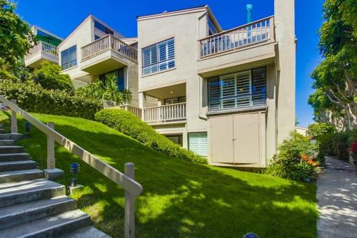 Solana Beach Apartamento | Beachfront feat Private Den SS166