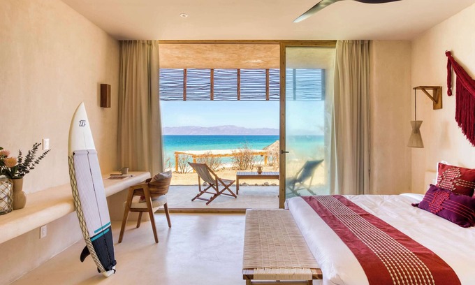 La Paz Apartamento | Beachfront Garden Villa