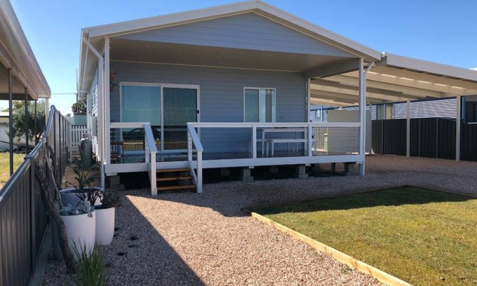 Yorke Peninsula Casa | Beachfront Gem | Cast a Line at 29
