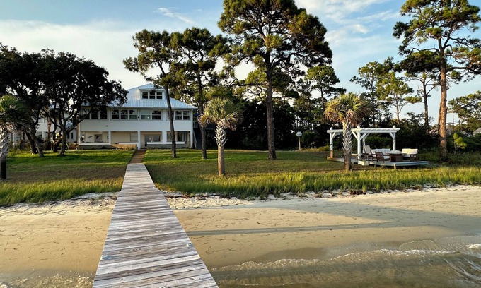Mary Esther Casa | Beachfront home on Gulf Coast, Destin-Pensacola!
