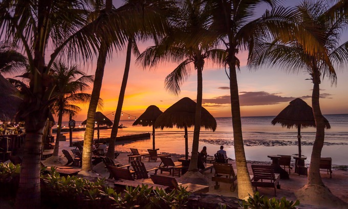 Isla Holbox Hotel | Beachfront Hotel La Palapa - Adults Only