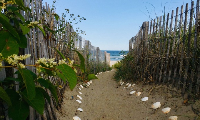 Waveland Casa | Beachfront House - Can't get any closer to the beach than this home!