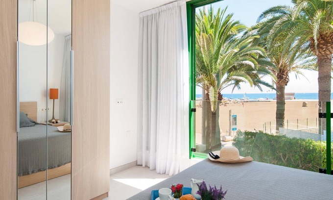 San Agustin Cabaña | Beachfront Las Burras FA03 by VillaGranCanaria