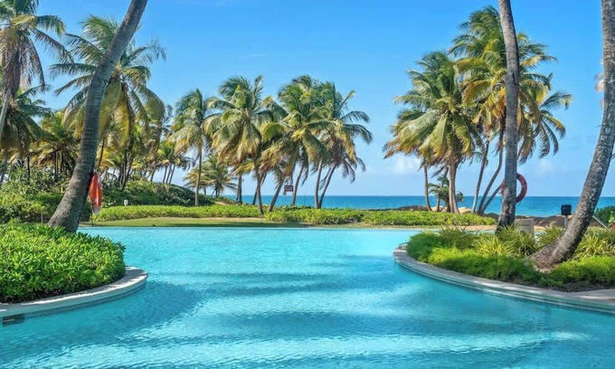 Mameyes II Apartamento | Villa Acqua · Beachfront Luxury 2BR@Villa Acqua, Rio Mar