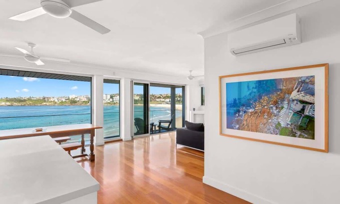 North Bondi Apartamento | Beachfront luxury 3 beds with ocean view balcony
