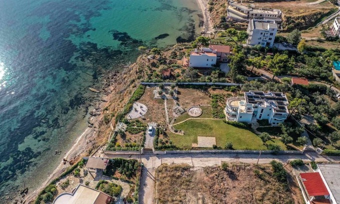 Rafina Apartamento | Beachfront Luxury Apartment Attica