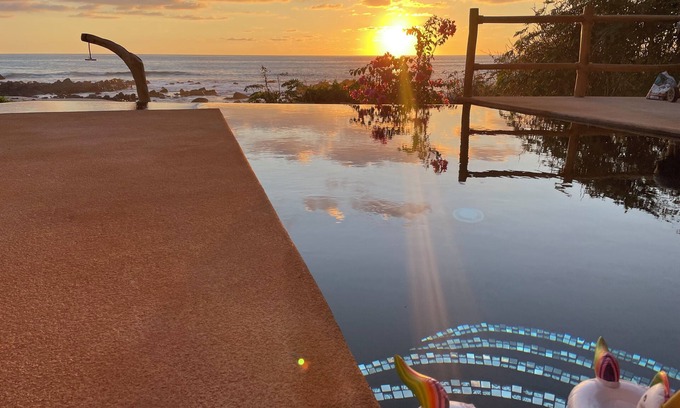 Troncones Casa | Beachfront Luxury home /w hot tub and infinity pool