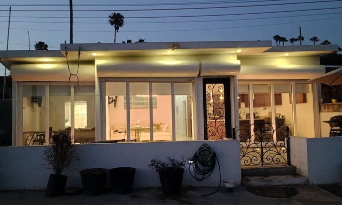 El Sauzal Casa | BEACHFRONT NEWLY REMODELED 3 BED 2 BATH SURFPOINT SWEEPING OCEAN VIEW HOME!
