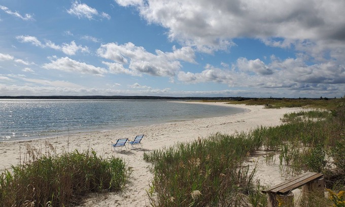 Aquebogue Casa | Beachfront Paradise in North Fork