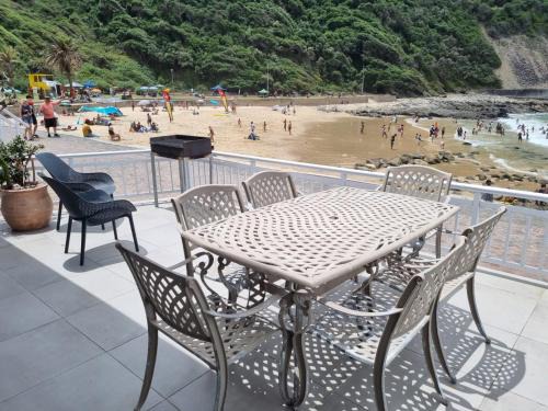 Victoria Bay Apartamento | Beachfront property, Victoria Bay, Garden route