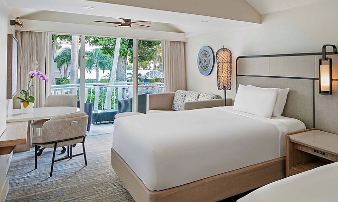 Isla Verde Hotel | Beachfront Serenity: Your Welcoming Room Awaits by the Sea | Ideal For Couple