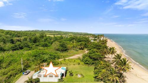 Asomante Apartamento | Beachfront Studio in Aguada
