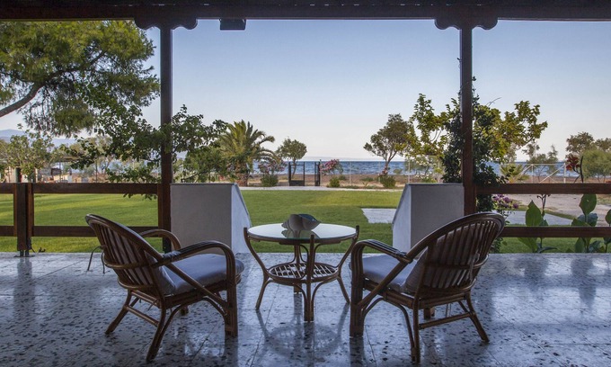 Nea Anchialos Cabaña | ThemiLia Beach - frente, casa de lujo
