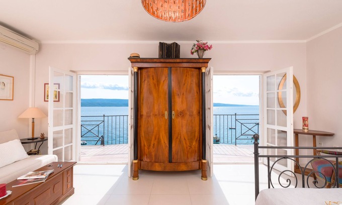Stanici Villa | Villa Aestas frente a la playa con impresionantes vistas / 5 dormitorios, 6 baños, 12 + 2 pax
