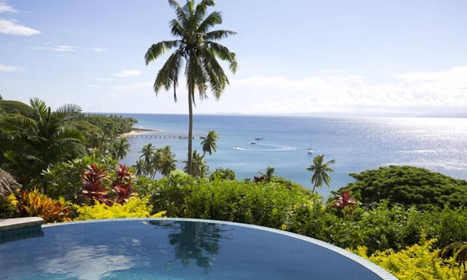 Savusavu Casa | The House of Bamboo, votada como una de las 10 piscinas infinitas más importantes del mundo.