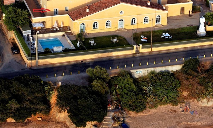 Le Ricanto Villa | Villa junto a la playa con piscina. todos los servicios