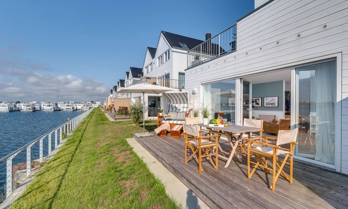 Olpenitz Apartamento | Apartamento de lujo en estilo de casa de playa justo en el mar -Barrierearm