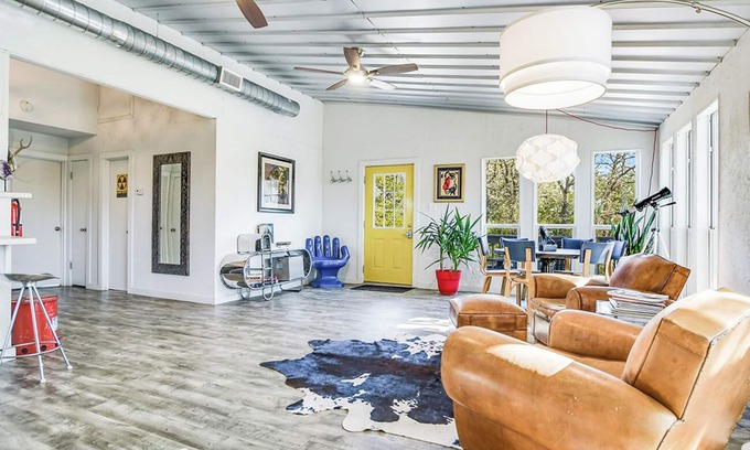 Round Top Casa | BeachHouze in Round Top