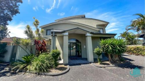 Caves Beach Apartamento | Beachside Beauty