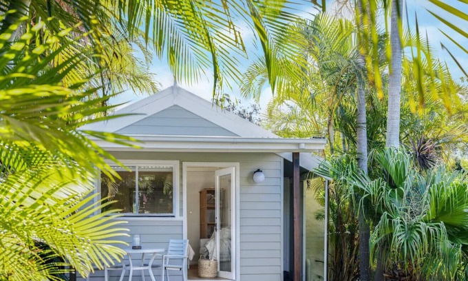 North Curl Curl Casa | Beachside Bliss for Two