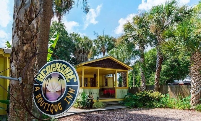 Folly Beach Casa | Beachside Boutique Inn