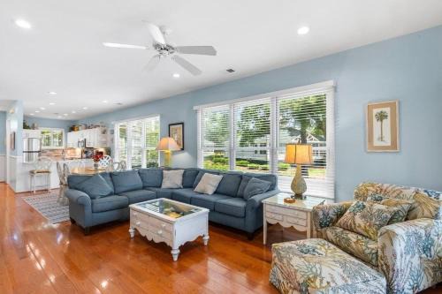 Litchfield by the Sea Casa | Beachside Charm 3BR Villa with Resort Amenities