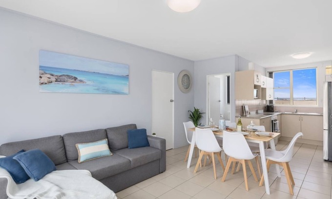 Towradgi Apartamento | Beachside Escape A Breezy Waterfront Family Abode