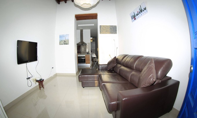 Puerto de las Nieves Casa | Beachside House in Agaete