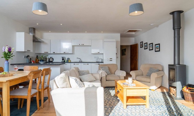 Praa Sands Casa | * Nueva propiedad * 2BR Home By The Beach con patio orientado al sur y vistas al mar
