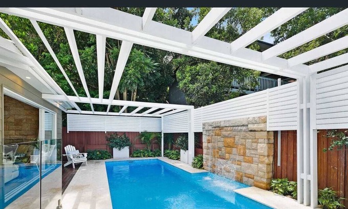 Forresters Beach Casa | Beachside Oasis and Heated Pool