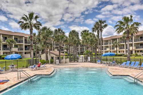 St. Augustine Beach Apartamento | Beachside St Augustine Resort Condo, 6 Mi to Dtwn!