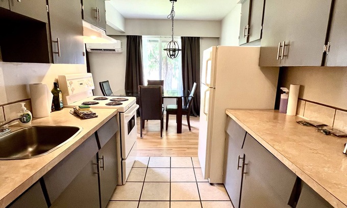 Port Alice Apartamento | Beachside Suite 2 Bedroom 1 Bath Apartment Oceanview