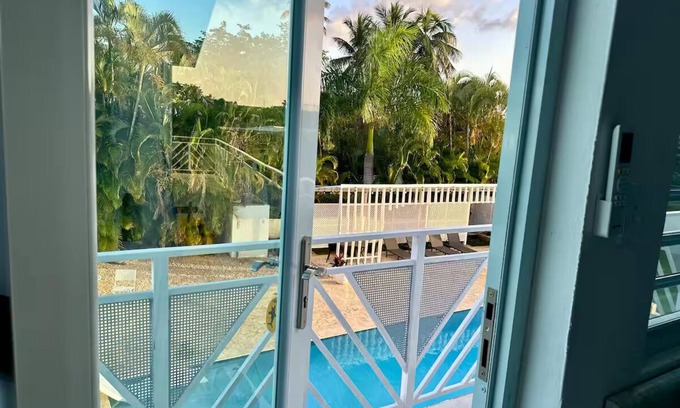 Aguacate Apartamento | Beachtown Luxury Villas Apt. 204