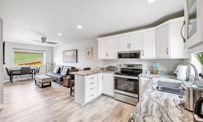 Sister Bay Condominio | Beachview Condo No 3