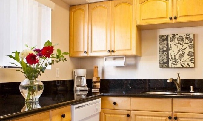 Carlsbad Village Apartamento | Beachwalk Villas