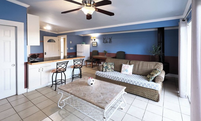 Copalis Beach Condominio | Beachwood Condos& Resort, Ocean Side Condo with 1 King Bed & Kitchen near beach