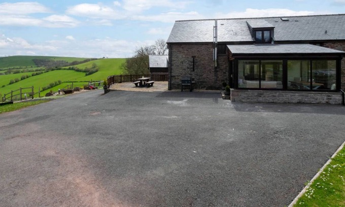Brecon Casa | Un lugar perfecto para una reunión familiar o para reunirse con amigos, estos 3 tranquilos y aislados c