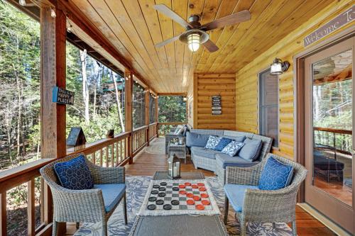 Epworth Casa | Bear Creek - Fightingtown Creek - Creek Views on Fightingtown Creek, Hot Tub, Game Room, Fireplaces - Epworth, GA