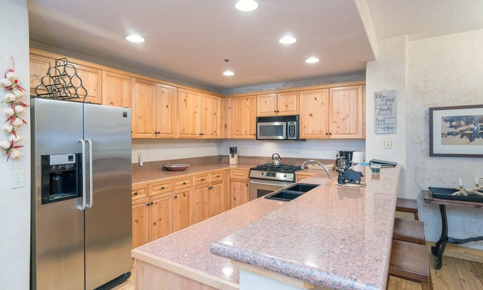 Mountain Village Condominio | Bear Creek Lodge 107 2 Bedroom Condo by Alpine Lodging Telluride