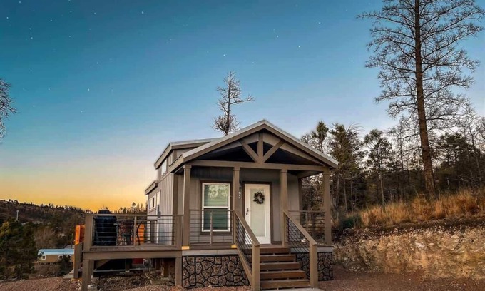 Ruidoso Cabina | Bear Hug Cabin Summar
