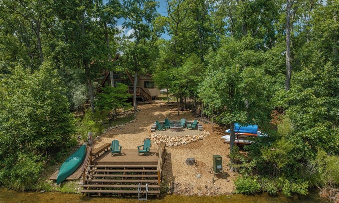 Innsbrook Chalet De Esquí | Bear Hug Hideaway by Innsbrook Vacations!
