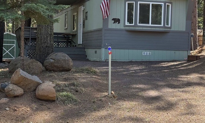Lake Almanor Peninsula Casa | Bear Necessities 2 bed 2 bath located on the Peninsula at Lake Almanor Ca.
