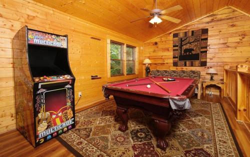 Pigeon Forge Villa | Bear Retreat