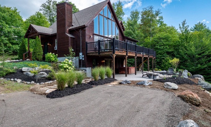 Sunday River Area Chalet De Esquí | Bear Ridge- Spacious Chalet Minutes to Sunday River