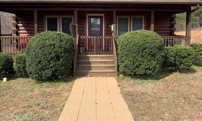 Rutherfordton Cabina | BearCub Cabin Mountain View with Fireplace