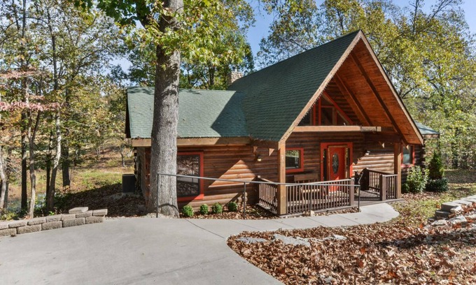Branson Cedars Casa | Bear Foot Lodge - ¡Escapada perfecta con bañera de hidromasaje!