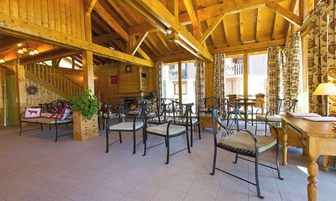 Doucy-Combelouviere Apartamento | Beauregard 2P5H - One Bedroom Apartment, Sleeps 5