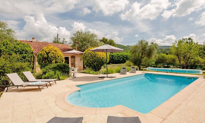 Saint-Cezaire-sur-Siagne Villa | Preciosa casa de vacaciones privada con WIFI, piscina privada, TV, terraza y aparcamiento