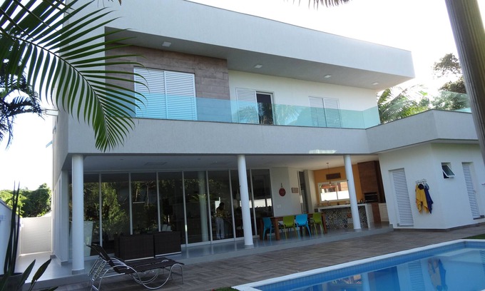 Costa do Sol Casa | Hermosa casa de playa en comunidad cerrada con 5 habitaciones. Capacidad para 13 personas!